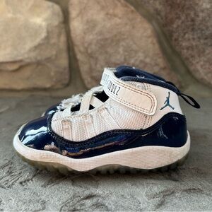 Nike Air Jordan Retro 11 Low 6C Toddler Shoe
"Win Like "82"